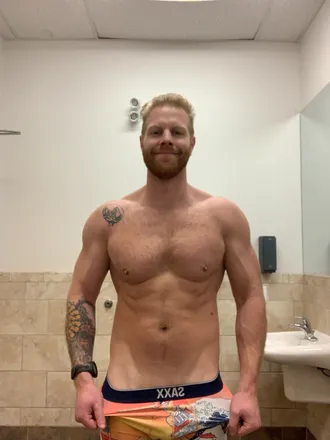 OnlyFans cuenta pecksandpets header 2
