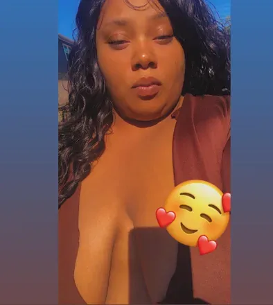 OnlyFans account  juicyybankxx avatar 1
