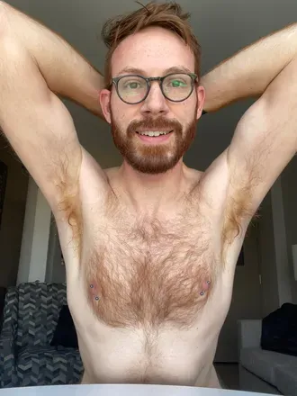 OnlyFans cuenta gingerpitpig header 2