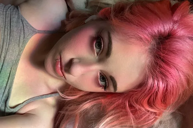 OnlyFans cuenta dewyrabbit header 2