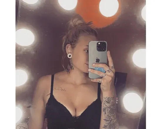 OnlyFans cuenta m1lfen avatar 1