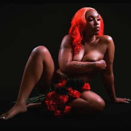 OnlyFans cuenta keekeebitchhh header 2