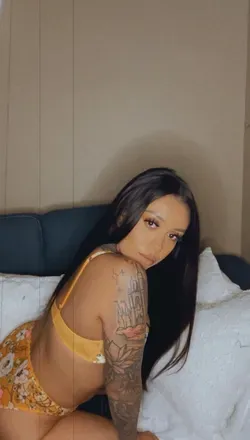 OnlyFans cuenta zenqueen avatar 1