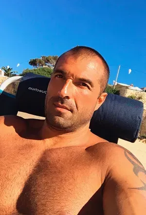 OnlyFans cuenta u376569773 header 2