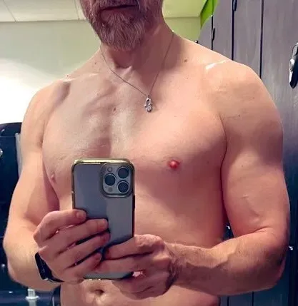 OnlyFans cuenta switchcharlie47 avatar 1