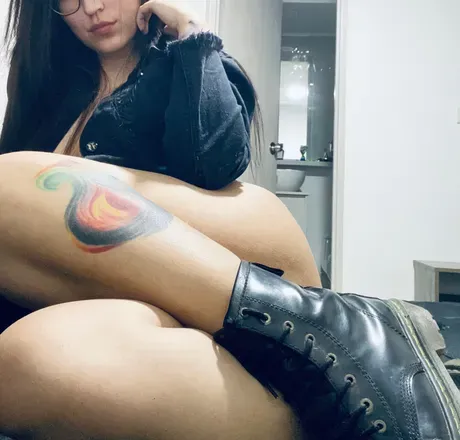 OnlyFans cuenta catnumber11 avatar 1