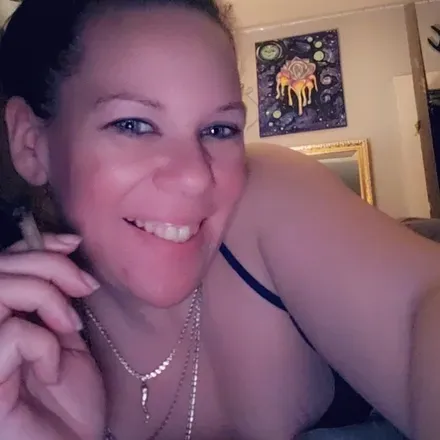 OnlyFans cuenta funsizedbrat23 avatar 1