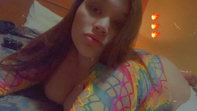OnlyFans cuenta momo143 header 2
