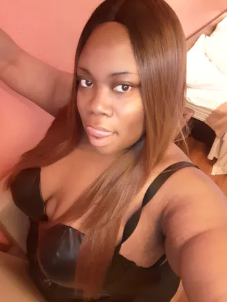 OnlyFans cuenta karameldeluxx517 header 2