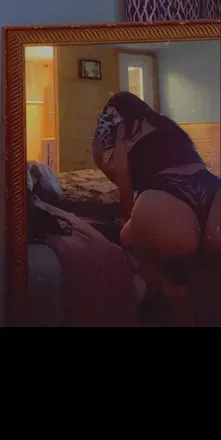 OnlyFans cuenta lola-e header 1