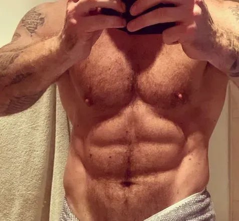 OnlyFans cuenta athleticman001 header 2
