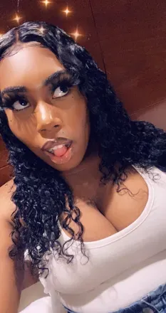 OnlyFans cuenta peachesxrated avatar 1