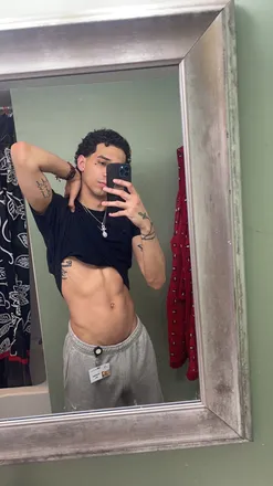 OnlyFans cuenta jayrosario413 header 2