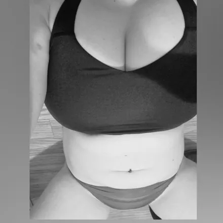 OnlyFans cuenta heyitsbinks2393 header 2
