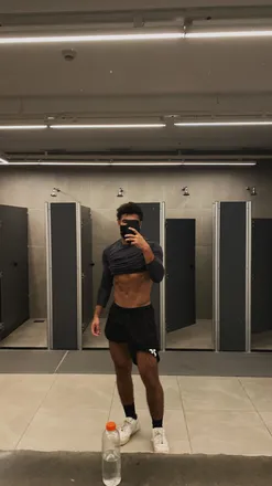 OnlyFans cuenta zeussnara header 2