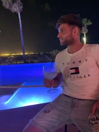 OnlyFans cuenta malnovio header 2