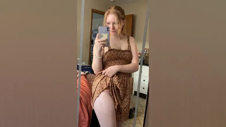 OnlyFans cuenta dinosaurcat04 header 2