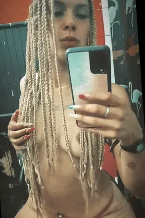 OnlyFans cuenta llucy.22 header 2