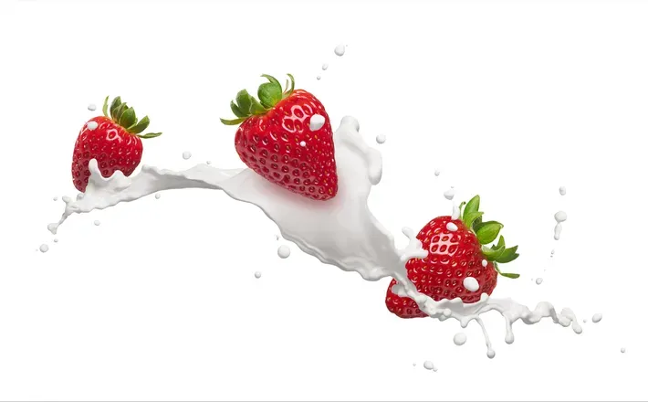OnlyFans cuenta strawbrrymilk header 2