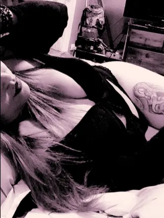 OnlyFans cuenta scarsweny header 2