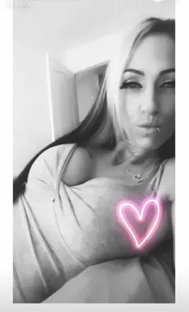 OnlyFans cuenta laqueendlaking header 2