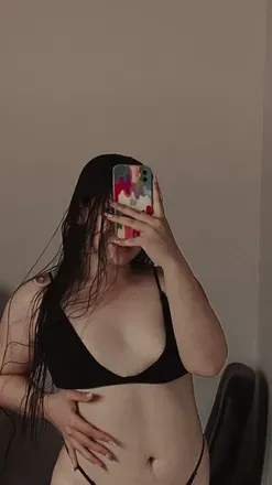OnlyFans cuenta karenas avatar 1
