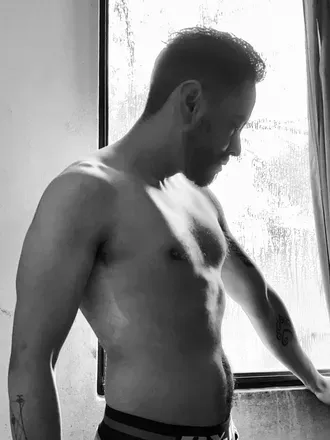 OnlyFans cuenta mr_unholy header 2