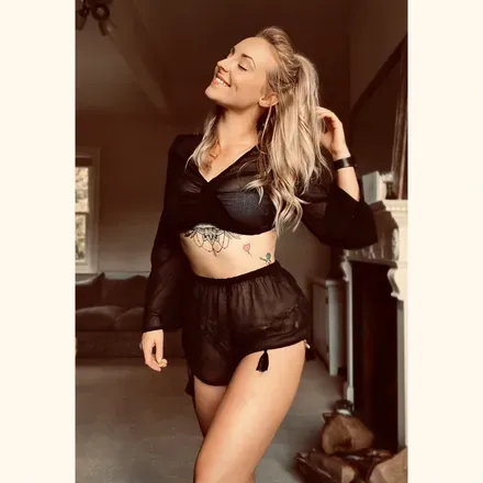 OnlyFans cuenta mpeach avatar 1