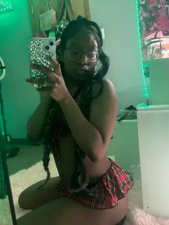 OnlyFans cuenta forbidde.nmuse avatar 1