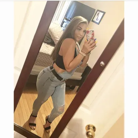 OnlyFans cuenta rariibella header 2