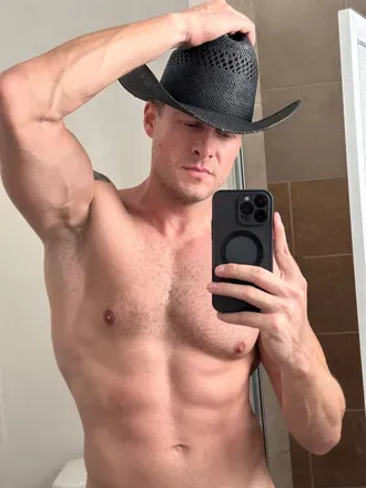 OnlyFans cuenta pitt_vip avatar 1