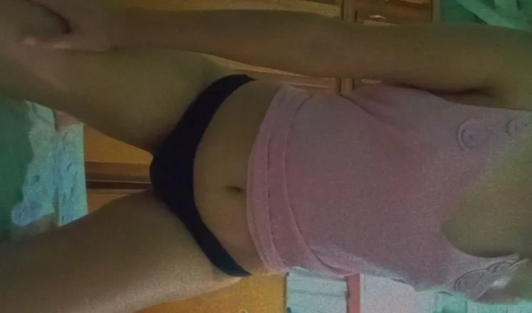 OnlyFans cuenta olivia_23 header 2