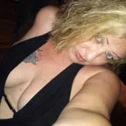 OnlyFans cuenta mizz2much4you avatar 1