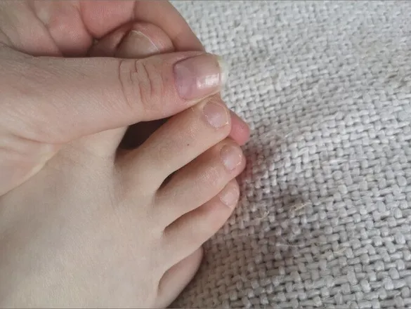 OnlyFans cuenta eve_d_feet header 2