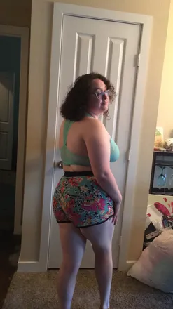 OnlyFans account  bubblebuttsowhat header 2