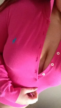 OnlyFans cuenta thickthighsplussize header 2