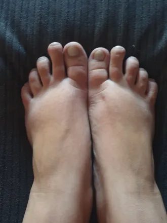 OnlyFans cuenta soft_feet1990 header 2