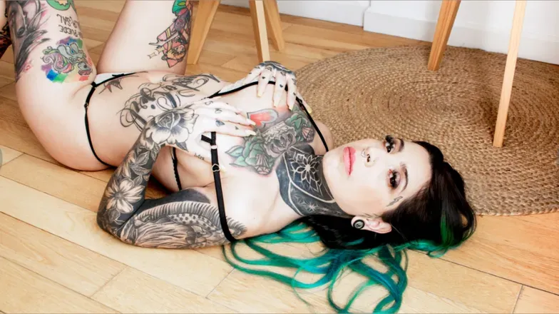 OnlyFans cuenta kryptonitasg header 2