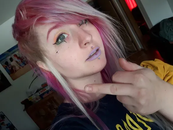 OnlyFans cuenta rainbow_love_brite avatar 1
