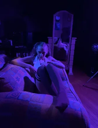 OnlyFans cuenta foreverpizza header 2