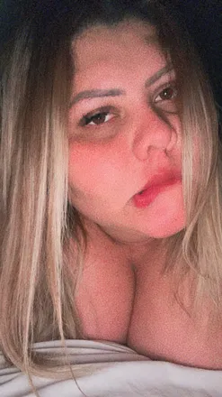 OnlyFans cuenta lupita_oficial header 2