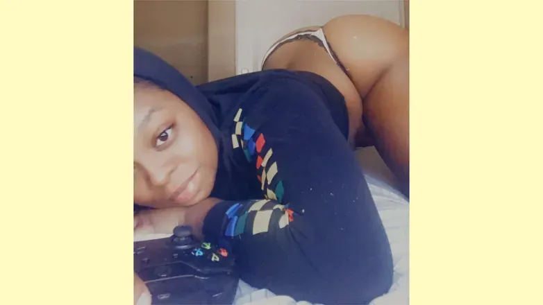 OnlyFans cuenta queencreamy1414 header 2