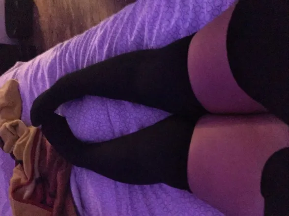 OnlyFans cuenta singularfeet header 2