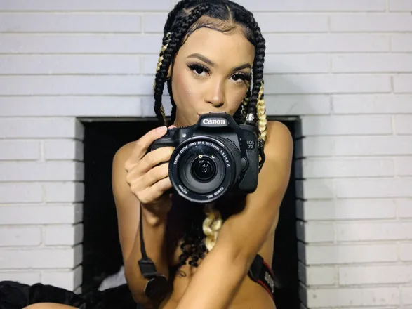 OnlyFans cuenta lovekcarter header 2