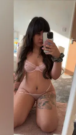 OnlyFans cuenta emilyvictoria98 avatar 1