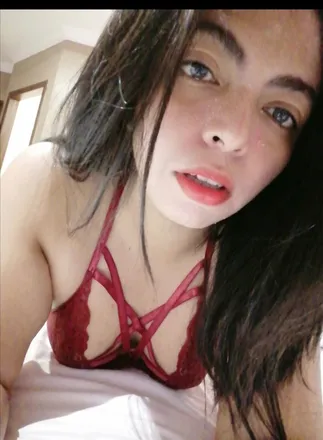 OnlyFans account  kueenpandora69 header 2