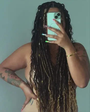 OnlyFans account  k.r.y.z.k.e.l.e avatar 1