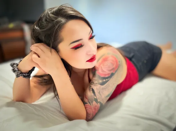 OnlyFans cuenta alyssakage header 2