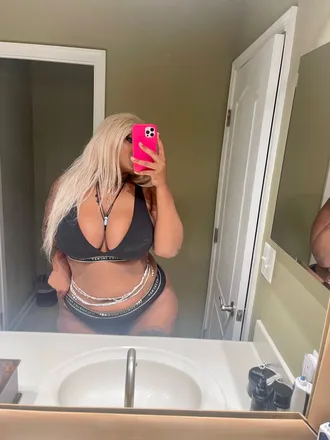 OnlyFans cuenta iceygirl69 header 2