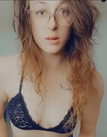OnlyFans cuenta simplydabqueenfree avatar 1